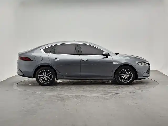 Qin PLUS 2021 DM-i 55KM flagship model купить на сайте DeffCars