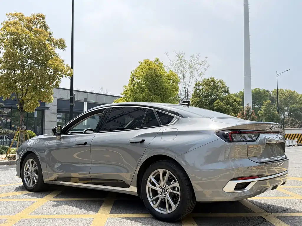 Mondeo 2023 EcoBoost 245 Luxury купить на сайте DeffCars