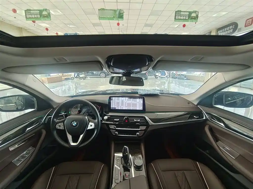 BMW 5 Series 2021 525Li Luxury Package купить на сайте DeffCars