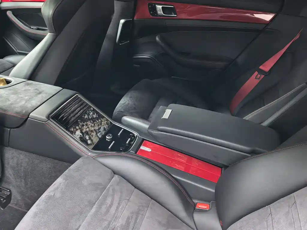 Panamera 2021 Panamera GTS 4.0T купить на сайте DeffCars