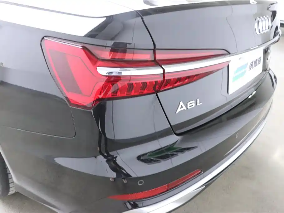 Audi A6L 2024 45 TFSI Premium Dynamic Model купить на сайте DeffCars