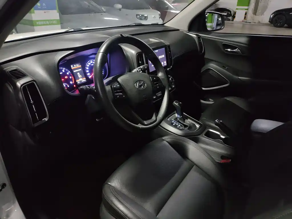 Beijing Hyundai ix35 2019 2.0L automatic two-wheel drive Zhiyong·Enjoy Edition National VI купить на сайте DeffCars