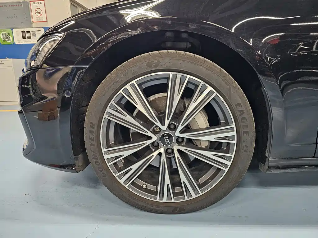 Audi A6L 2024 45 TFSI quattro premium dynamic model купить на сайте DeffCars