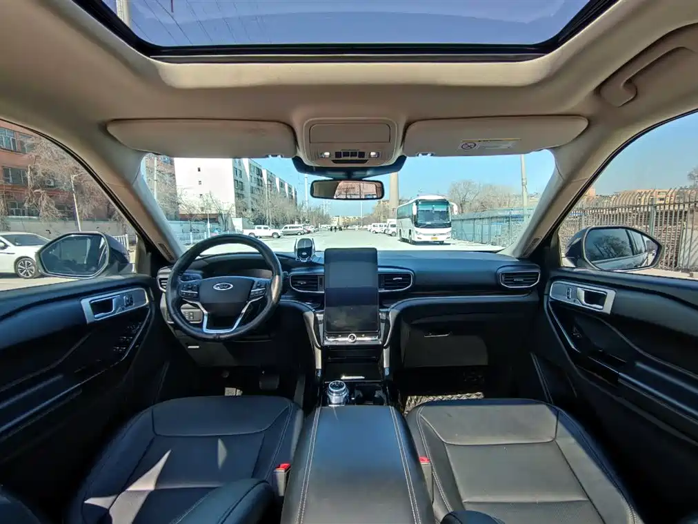 Explorer 2020 EcoBoost 285 four-wheel drive platinum version 7 seats купить на сайте DeffCars