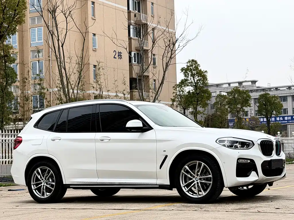BMW X3 2018 xDrive25i M Sports Package National V купить на сайте DeffCars
