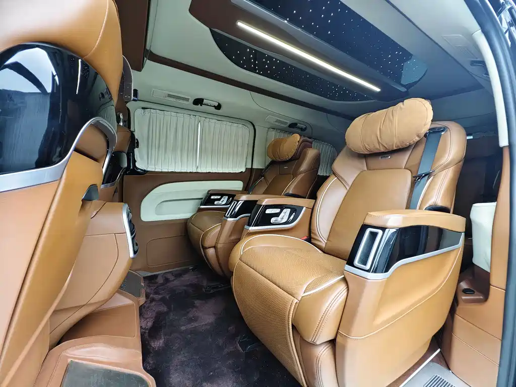 Vito 2021 2.0T Business Edition 7 seats купить на сайте DeffCars