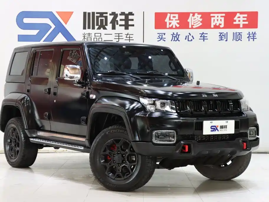 Beijing Off-Road BJ40 2023 2.0D Automatic Four-wheel Drive Blade Hero Edition Knight Type купить на сайте DeffCars