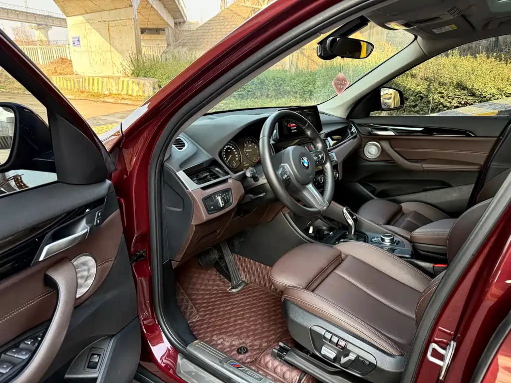 BMW X1 2021 facelift sDrive25Li leading model купить на сайте DeffCars