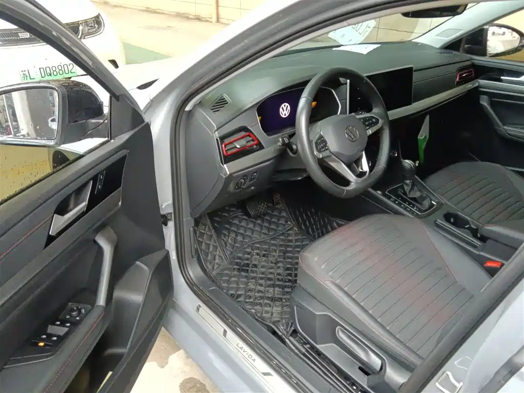 Lavida 2023 300TSI DSG Starry Sky Full Edition купить на сайте DeffCars