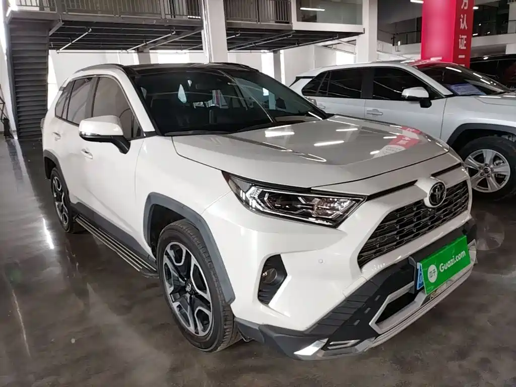 RAV4 Rongfang 2020 2.0L CVT two-wheel drive premium version купить на сайте DeffCars