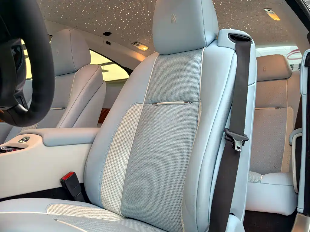 Phantom 2013 6.6T standard model купить на сайте DeffCars