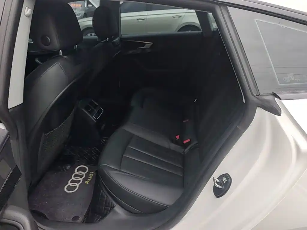 Audi A5 imported 2019 Sportback 40 TFSI fashionable model купить на сайте DeffCars