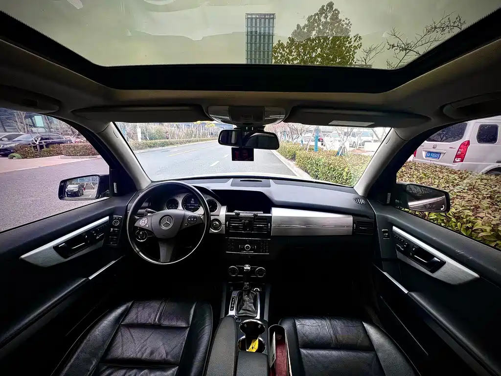 Mercedes-Benz GLK-class imported 2011 GLK 300 4MATIC luxury model купить на сайте DeffCars