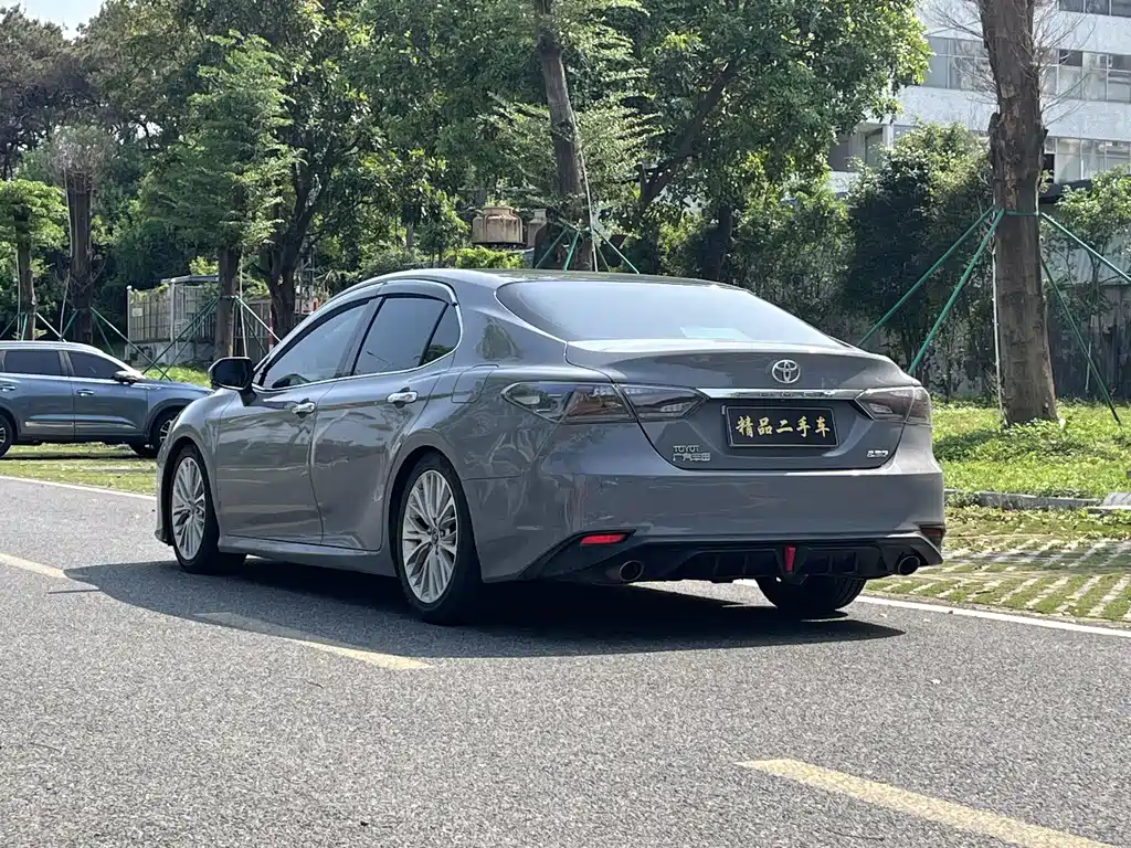 Camry 2018 2.5G Deluxe Edition купить на сайте DeffCars