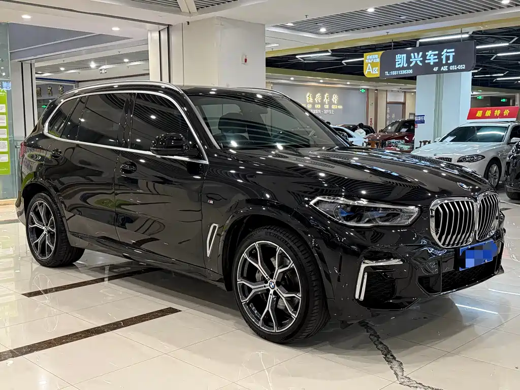 BMW X5 2022 facelift xDrive 40Li M sports package купить на сайте DeffCars
