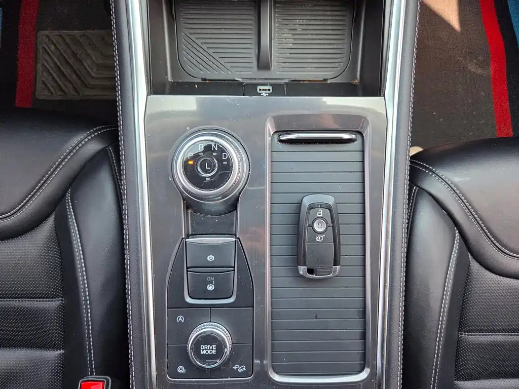 Explorer 2023 EcoBoost 285 four-wheel drive style plus version 7 seats купить на сайте DeffCars