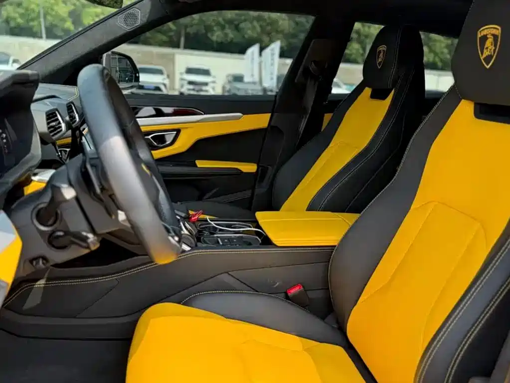 Urus 2021 4.0T V8 купить на сайте DeffCars