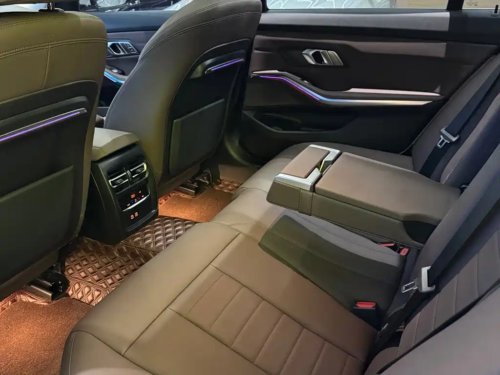 BMW 3 Series 2021款 325Li M运动套装 купить на сайте DeffCars