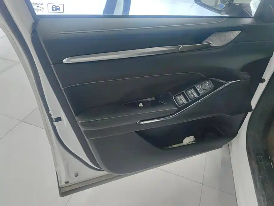 Haval H6 2021 third generation 1.5T automatic two-wheel drive Max купить на сайте DeffCars