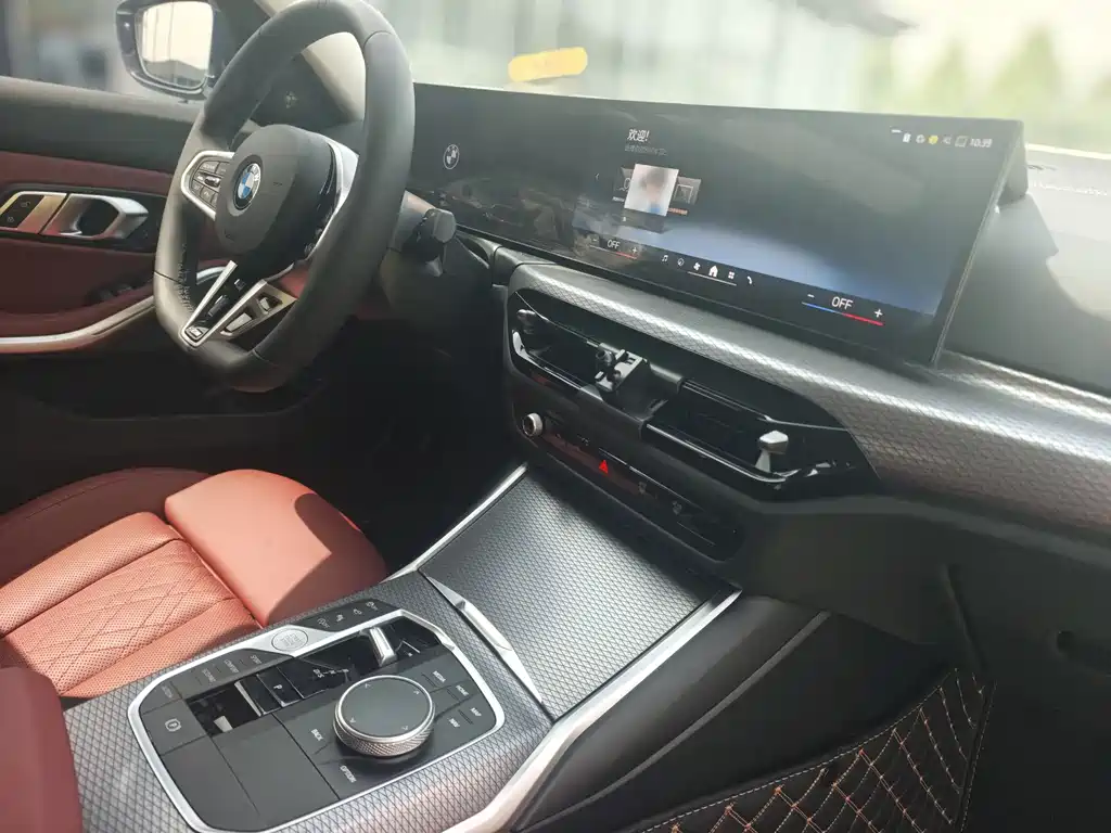 BMW 3 Series 2025 330Li M Sports Night Package купить на сайте DeffCars