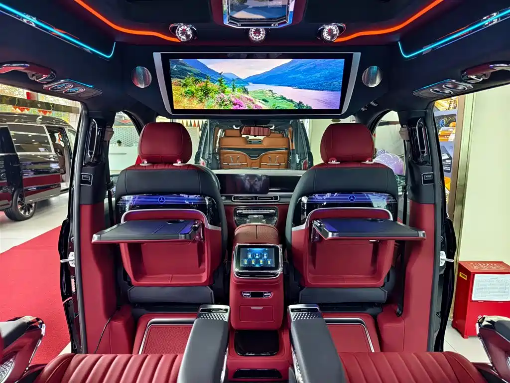 Vito 2024 2.0T Business Edition 7 seats купить на сайте DeffCars