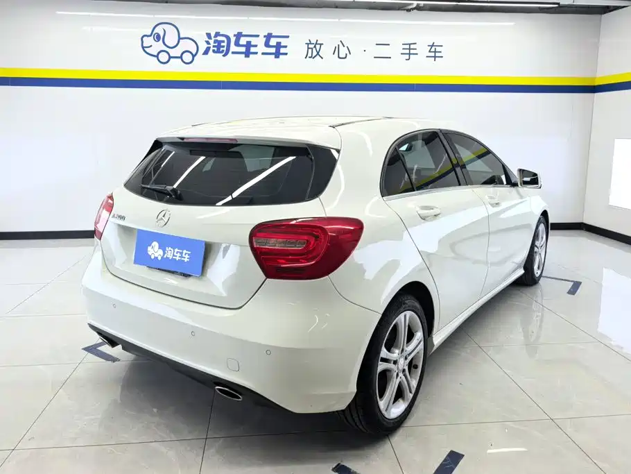 Mercedes-Benz A-class imported 2013 A 200 urban model купить на сайте DeffCars