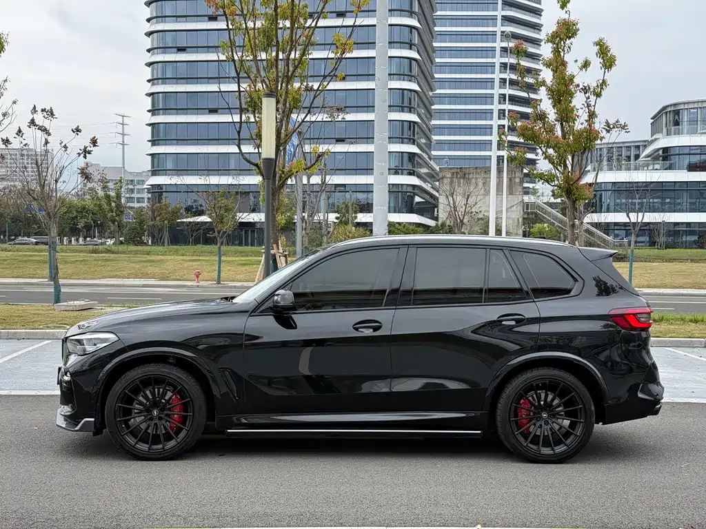 BMW X5 imported 2021 xDrive30i M sports package купить на сайте DeffCars