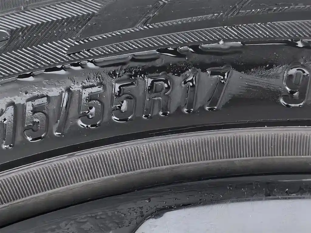 Roewe RX3 2021 PRO 1.6L CVT flagship model купить на сайте DeffCars