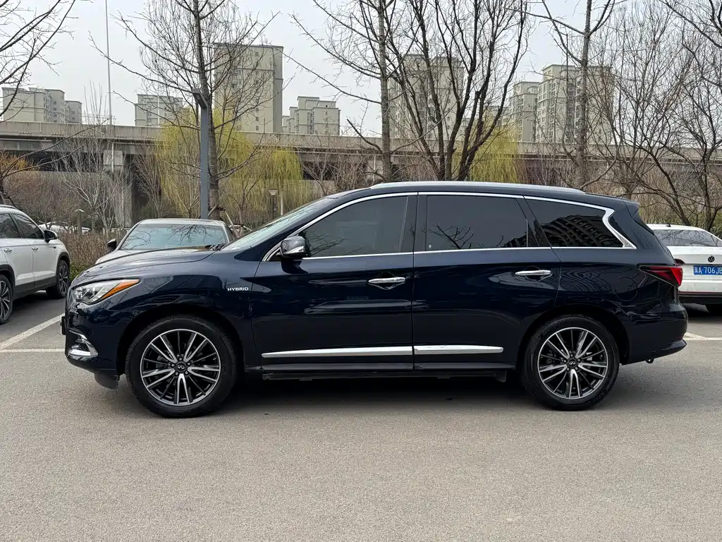 Infiniti QX60 (Imported) 2016 2.5 S/C Hybrid Two-wheel drive Excellent Edition National V купить на сайте DeffCars
