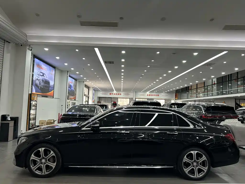 Mercedes-Benz E-Class 2016 E 300 L Sporty and Stylish купить на сайте DeffCars