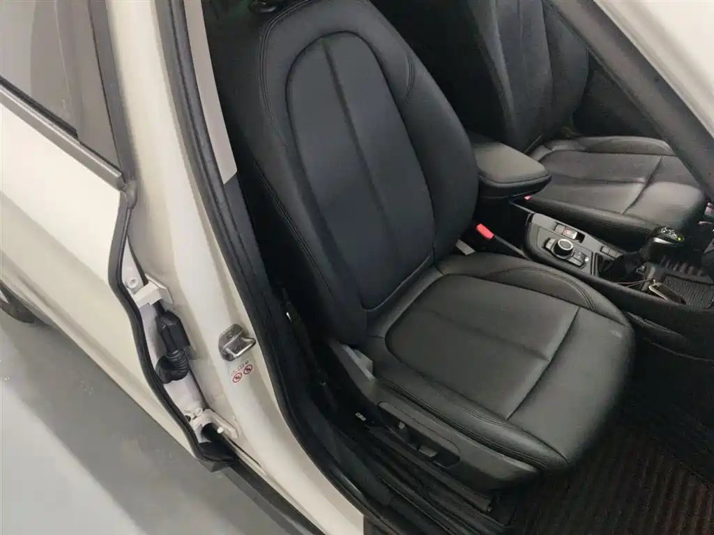BMW X1 2018 sDrive18Li Fashion Model купить на сайте DeffCars