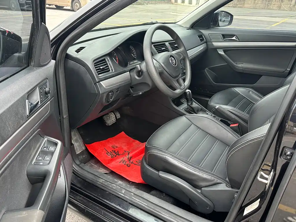 Lavida 2015 1.6L automatic fashion version купить на сайте DeffCars