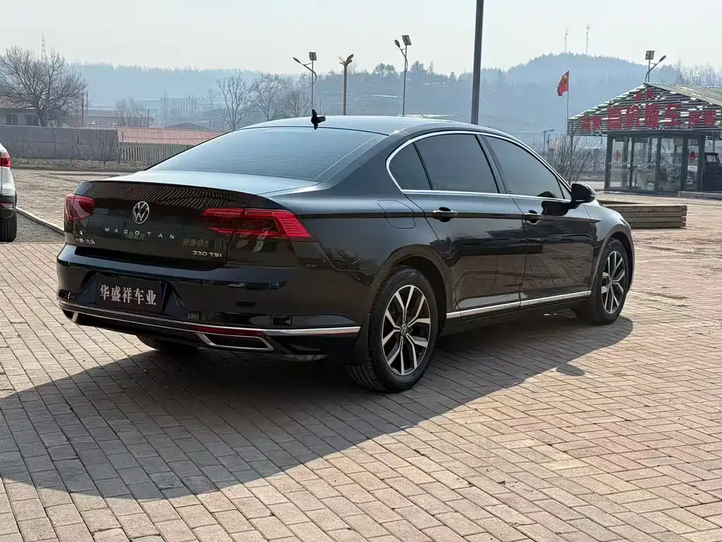 Magotan 2020 330TSI DSG leading model купить на сайте DeffCars