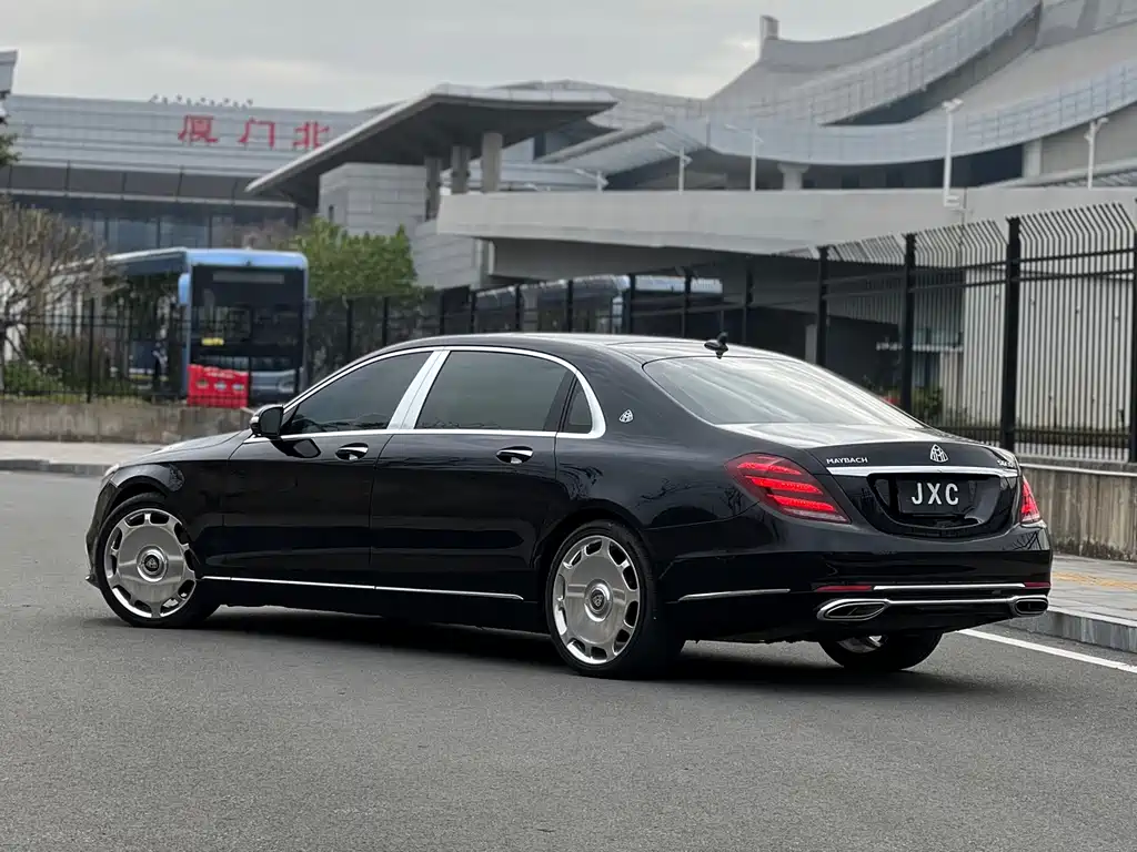 Maybach S-Class 2015 S 400 4MATIC купить на сайте DeffCars