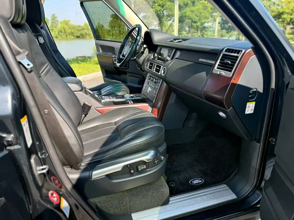 Range Rover 2012 4.4 TDV8 купить на сайте DeffCars