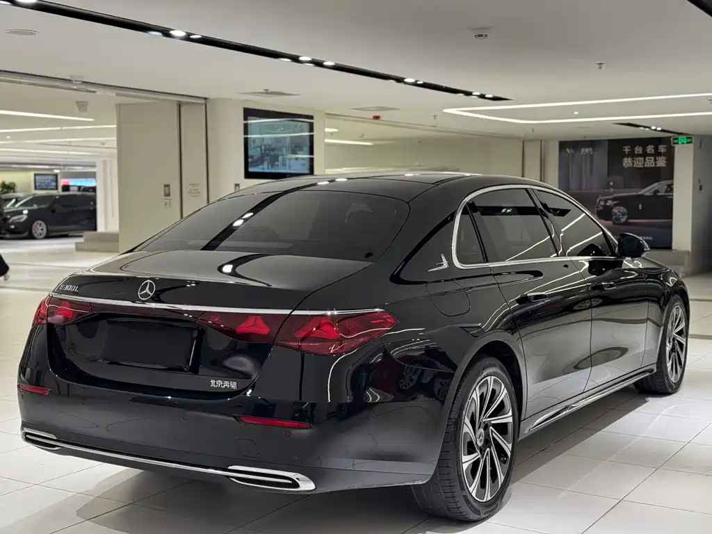 Mercedes-Benz E-Class 2024 E 300 L Luxury Model купить на сайте DeffCars