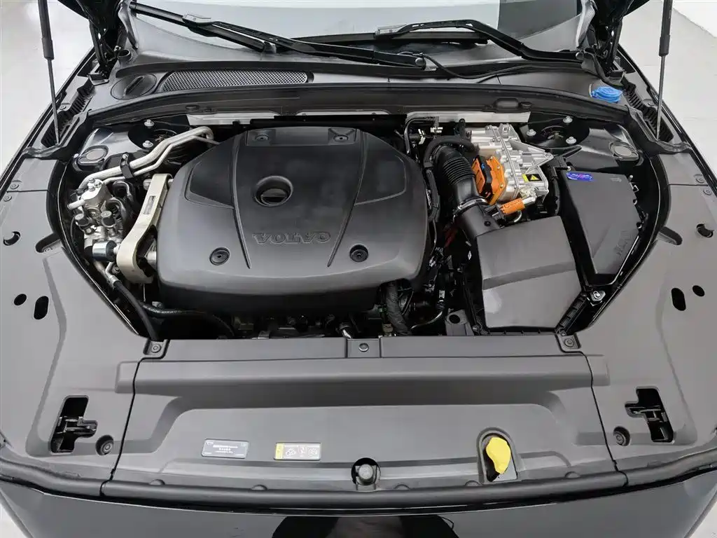 Volvo S90 plug-in hybrid 2024 plug-in hybrid four-wheel drive long range Zhiya luxury version купить на сайте DeffCars