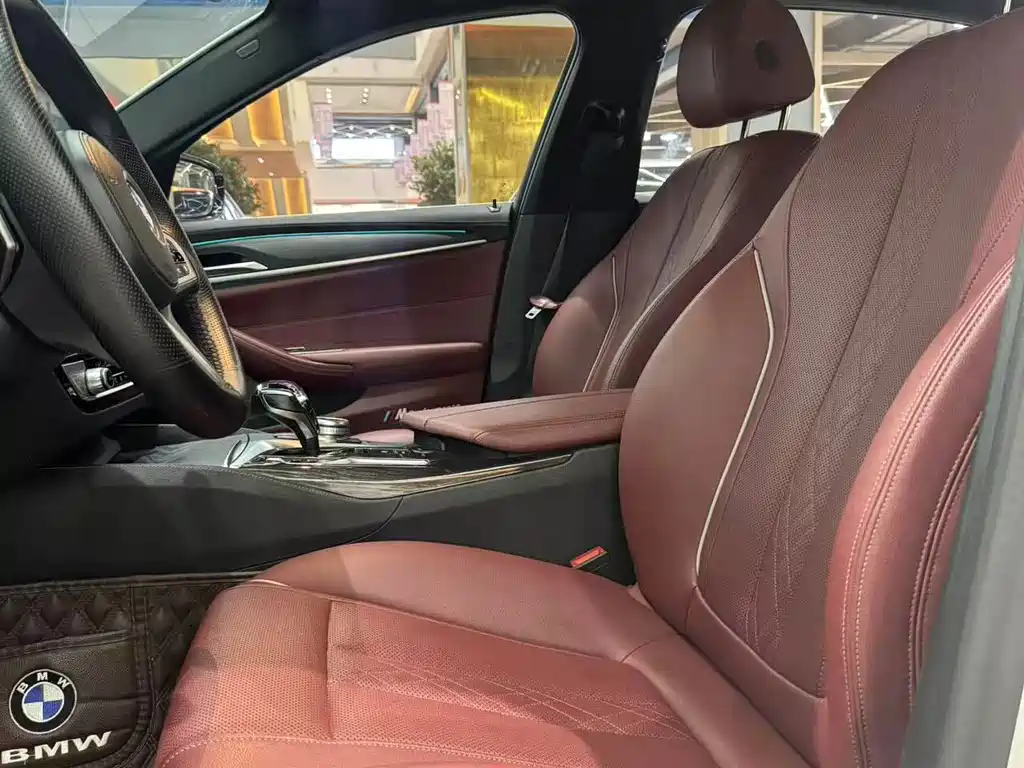 BMW 5 Series 2021 530Li xDrive M Sports Package купить на сайте DeffCars