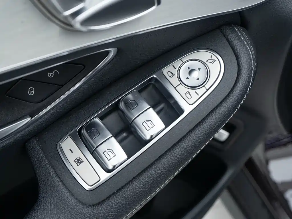 Mercedes-Benz GLC 2021 GLC 260 L 4MATIC Dynamic купить на сайте DeffCars