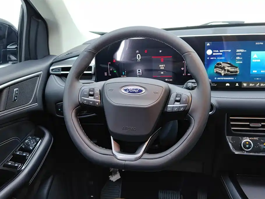 Ruijie 2021 PLUS EcoBoost 245 2WD Platinum 5-seater купить на сайте DeffCars
