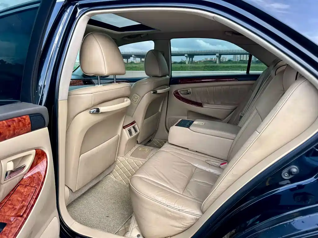 Crown 2007 3.0L Royal Saloon Navigation купить на сайте DeffCars