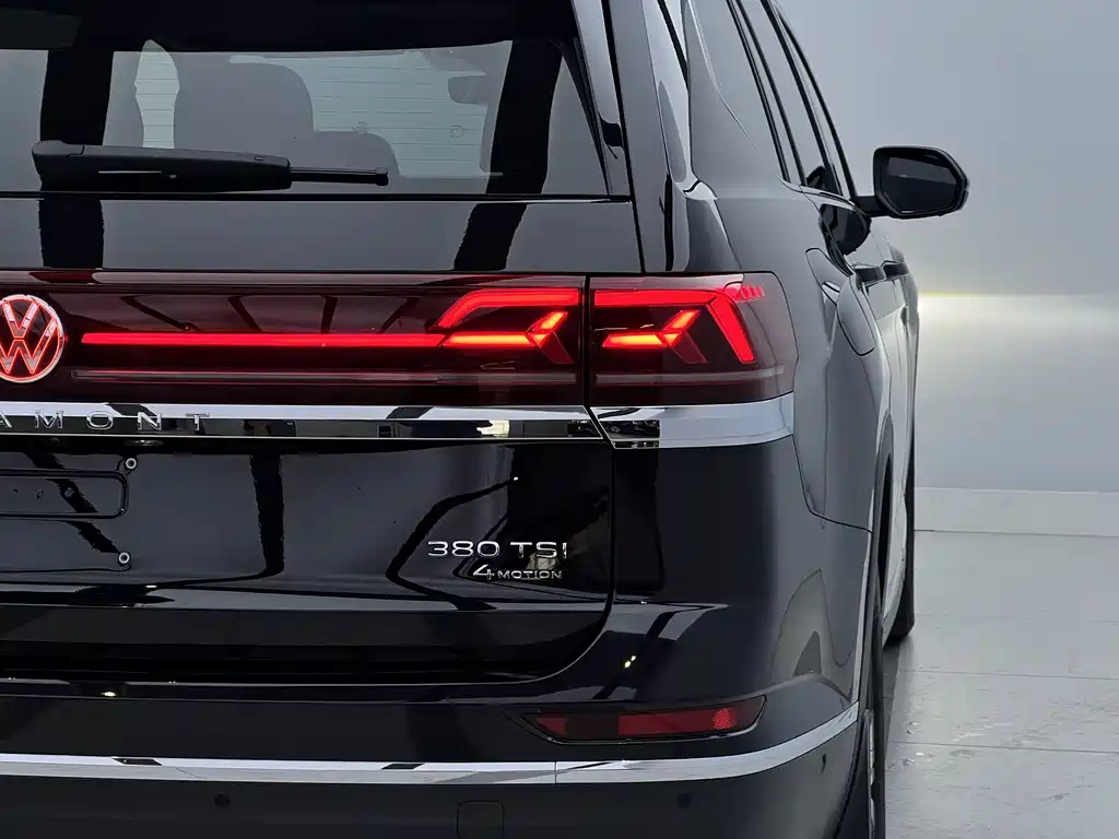 Touron 2024 380TSI four-wheel drive luxury version купить на сайте DeffCars