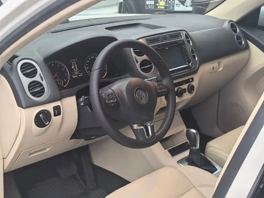 Tiguan 2013 1.8TSI Automatic 2WD Comfort Edition купить на сайте DeffCars