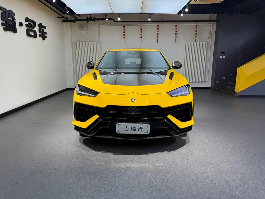 Urus 2022 4.0T V8 Performante купить на сайте DeffCars