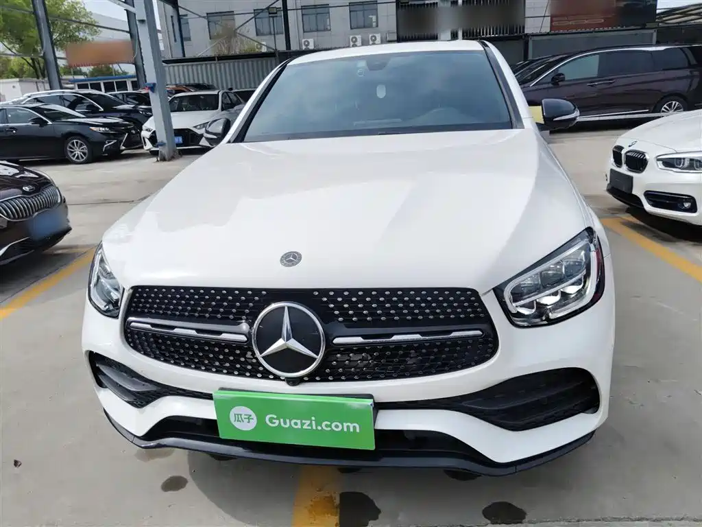 Mercedes-Benz GLC Coupe 2020 GLC 260 4MATIC Coupe SUV купить на сайте DeffCars