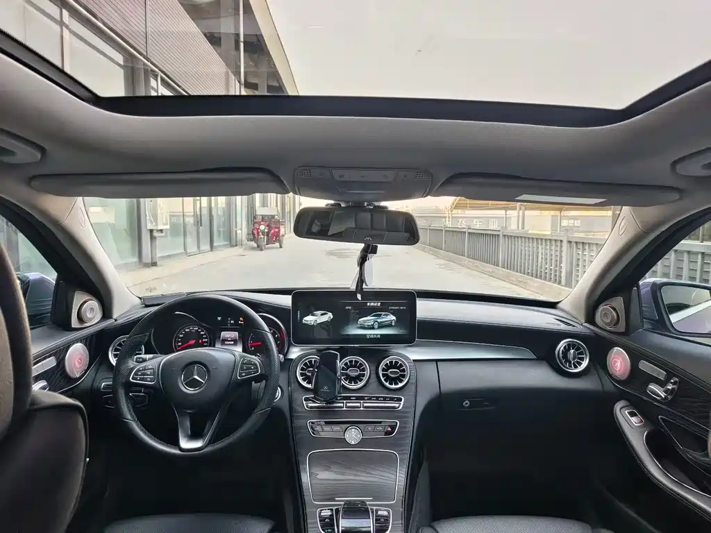 Mercedes-Benz C-Class 2016 C 200 L Sports купить на сайте DeffCars