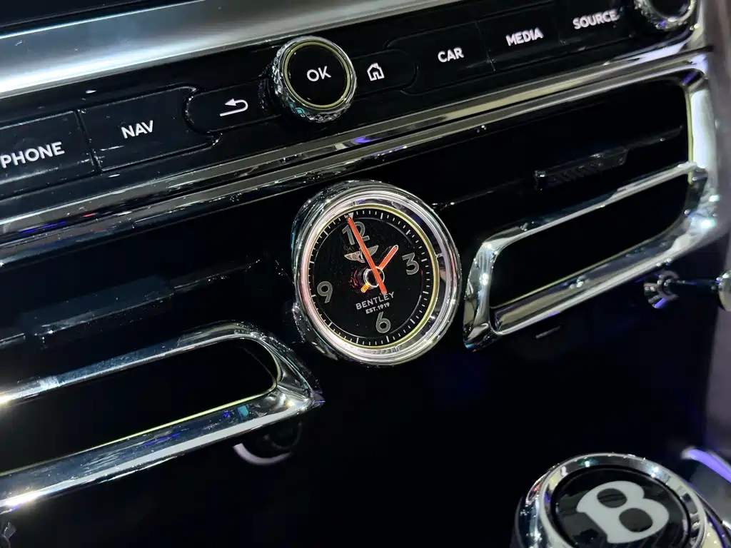 Flying Spur 2023 4.0T V8 Yadu Edition купить на сайте DeffCars
