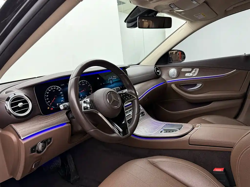 Mercedes-Benz E-Class 2021 E 300 L Luxury Model купить на сайте DeffCars