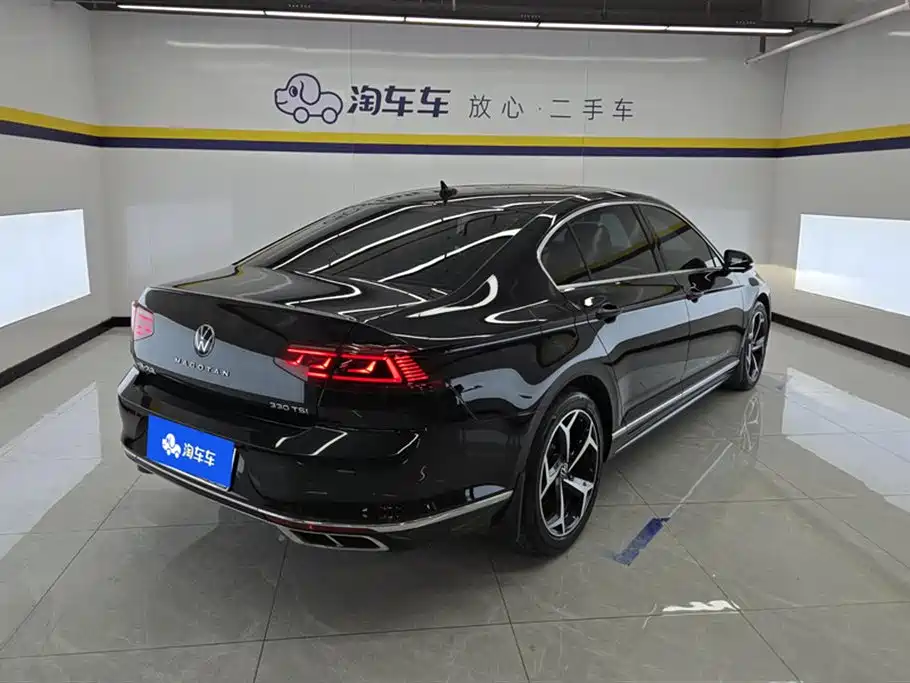 Magotan 2023 2 million commemorative edition 330TSI DSG leading model купить на сайте DeffCars