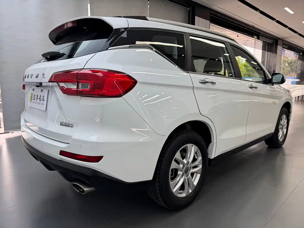 Haval M6 2018 facelift 1.5T DCT two-wheel drive elite model купить на сайте DeffCars
